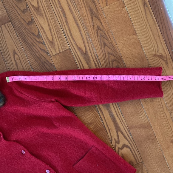 Nygard red 100% wool medium vintage women’s sweater/jacket with faux fur collar. - Picture 12 of 12